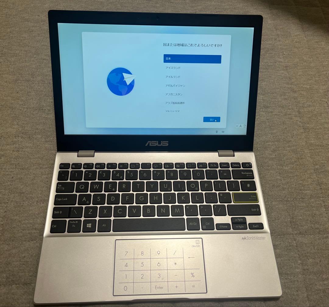 【めんたいこ】ASUSノートPC E210MA 11.6インチ