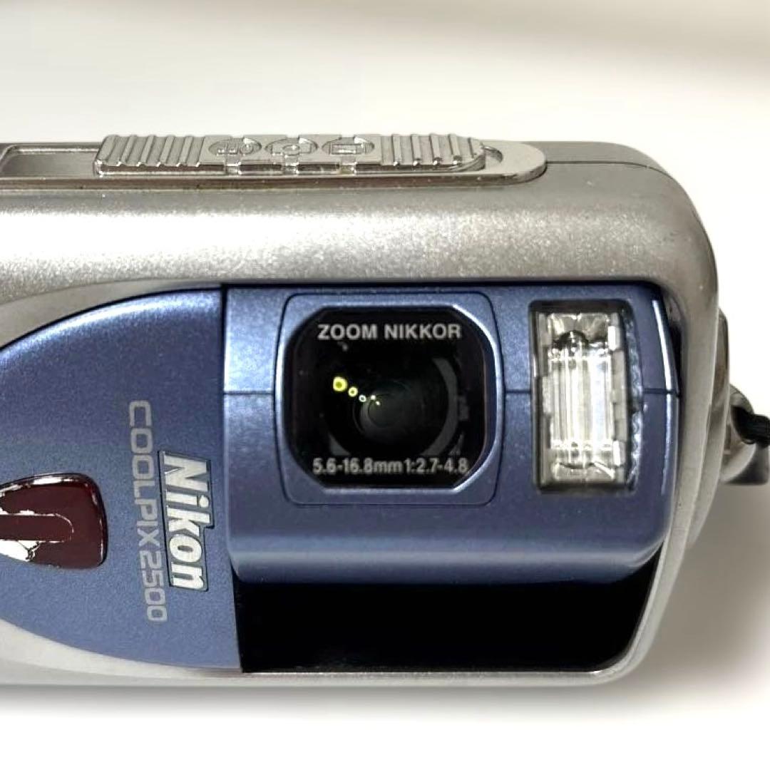 NIKON COOLPIX 2500 デジタルカメラ クールピクス2500