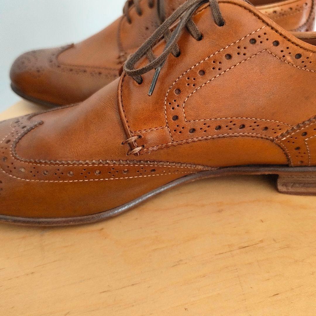 セルジオロッシ　ブラウン レザー ウィングチップ ドレスシューズ　レザーソール