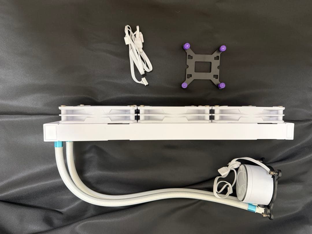 ProArtist AIO 5 WHITE 360水冷クーラー