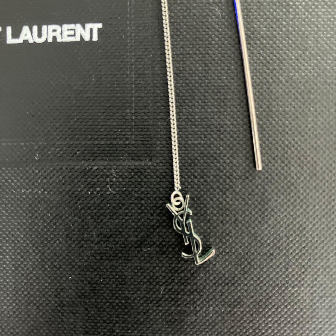 SAINT LAURENTサンローラン　ロングピアス シルバー　片耳
