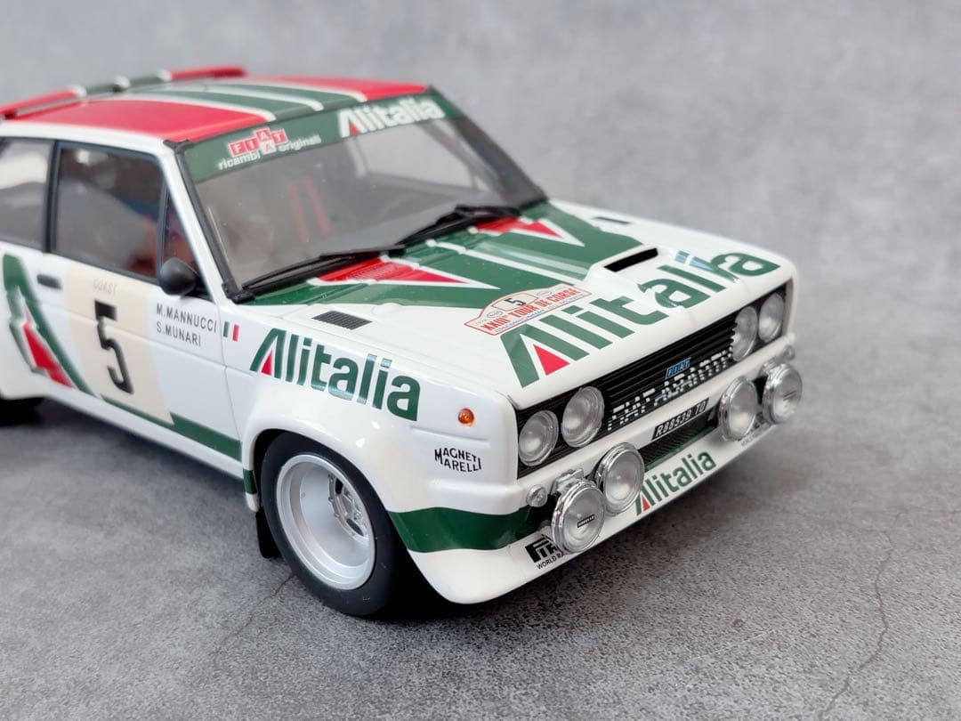 ミニカー KYOSHO 1/18 Fiat 131 Abarth Rally