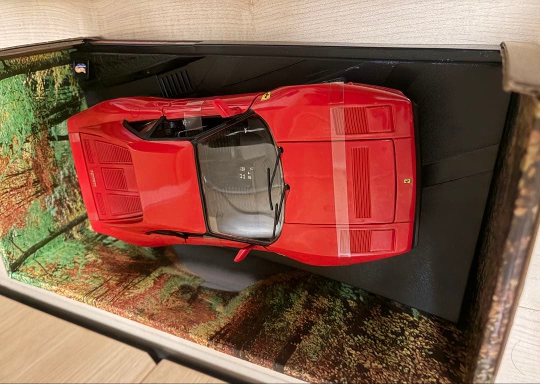 ホットウィール1/18 フェラーリGTO