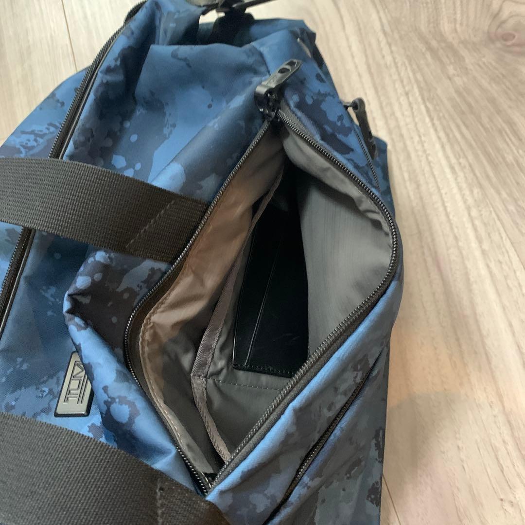 TUMI ボストンバッグ TAHOE