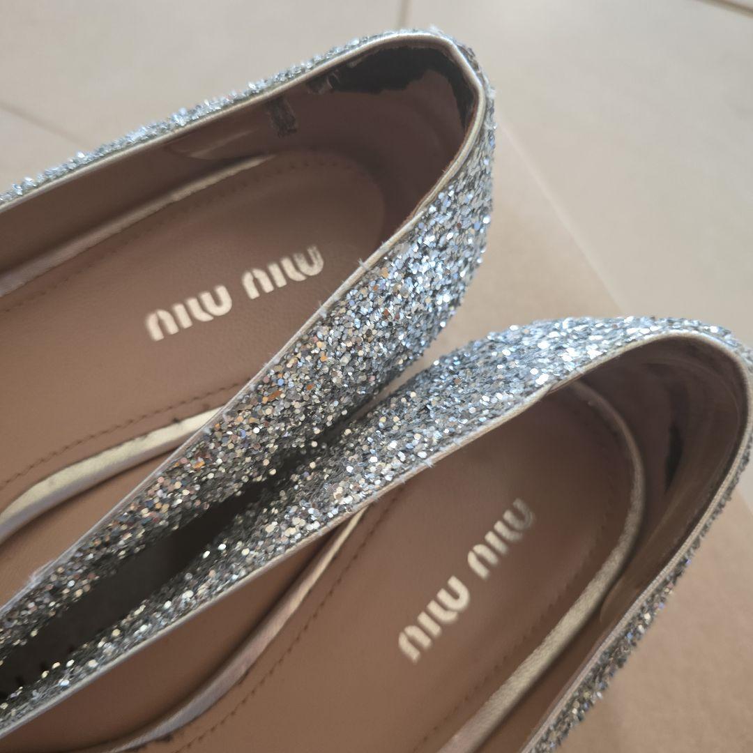 美品 Miu Miu シルバー ビジュー フラットシューズ