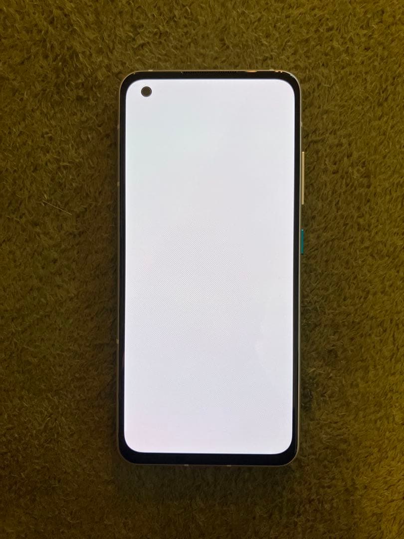 ASUS Zenfone 8 256GB 本体 美品 箱・説明書・ケース付