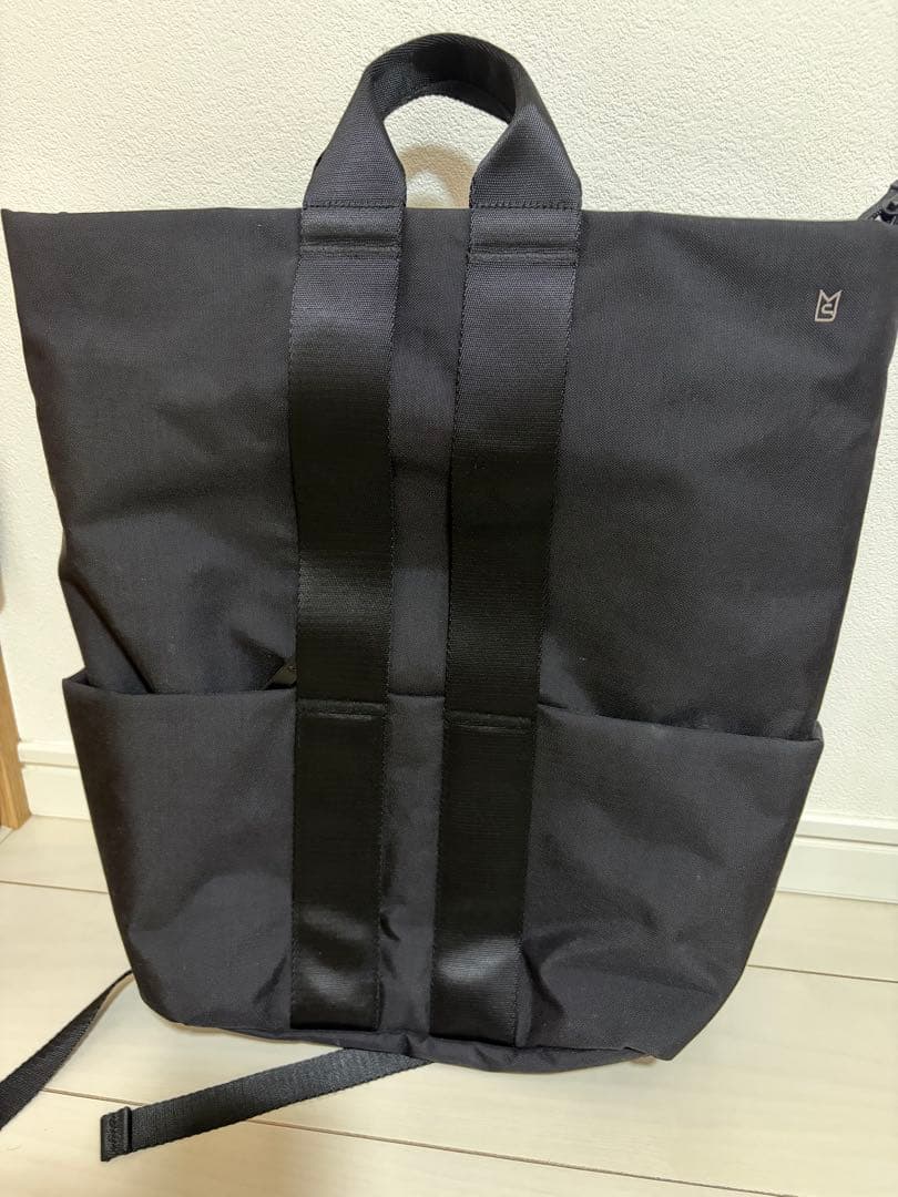 美品　MILESTOミレスト STLAKT バックパック　ブラック Lサイズ