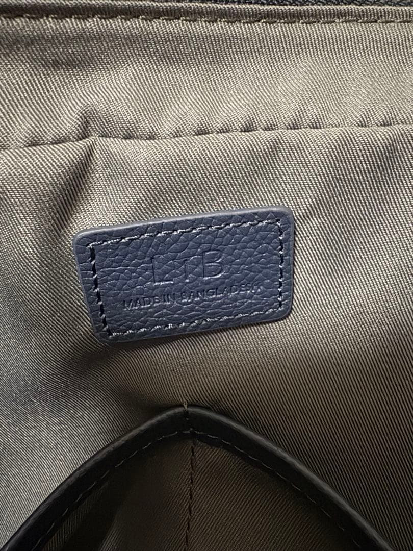 LIB牛本革 ビジネスバッグ