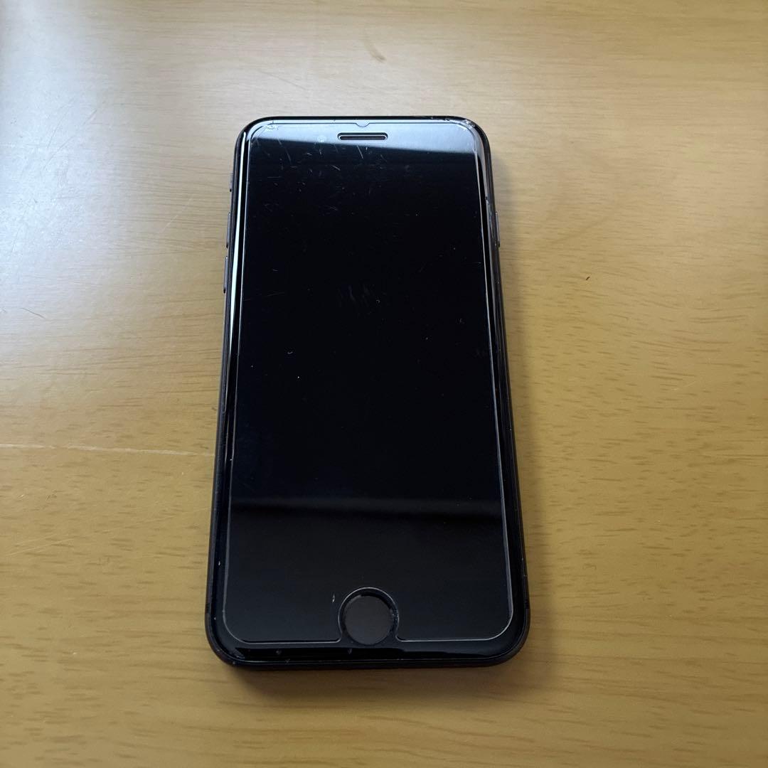 Apple iPhone 8 64GB ブラック