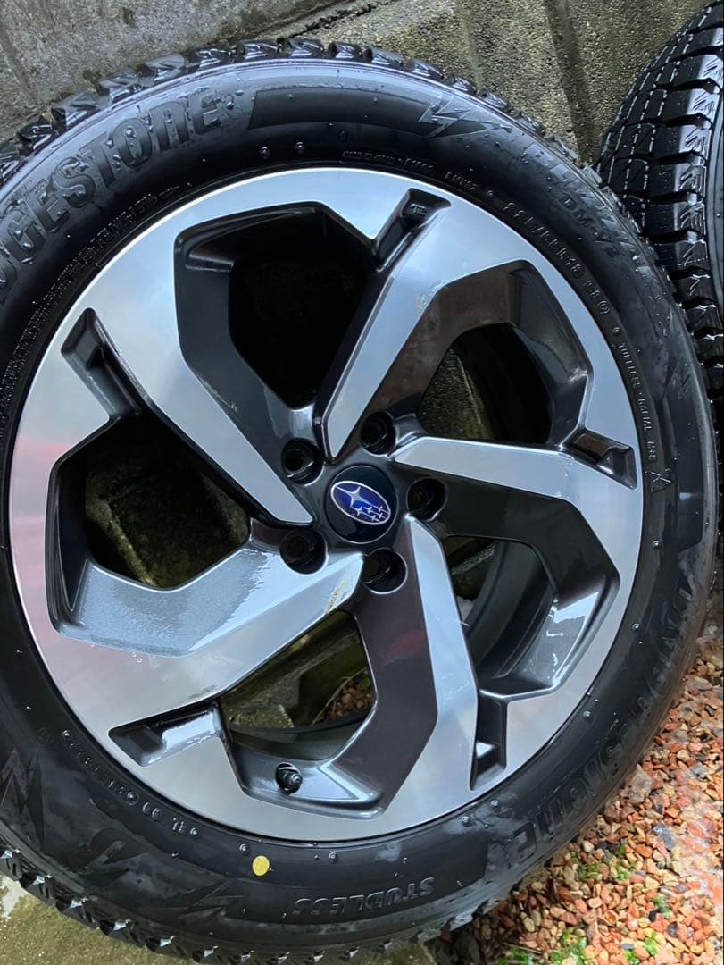 スバル フォレスター18インチ ホイールセット 225/55R18