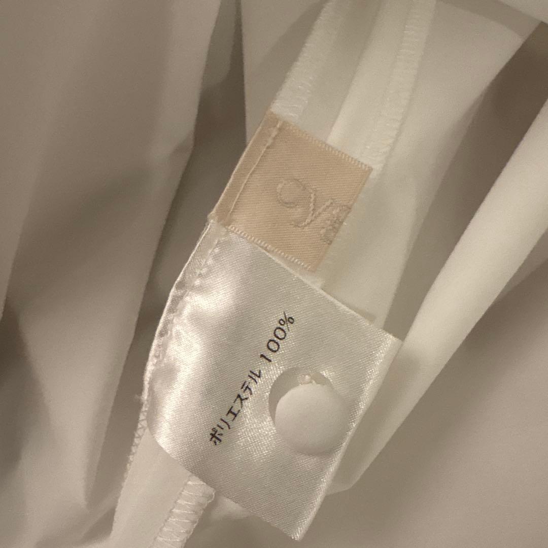 cygneスカラップブラウス