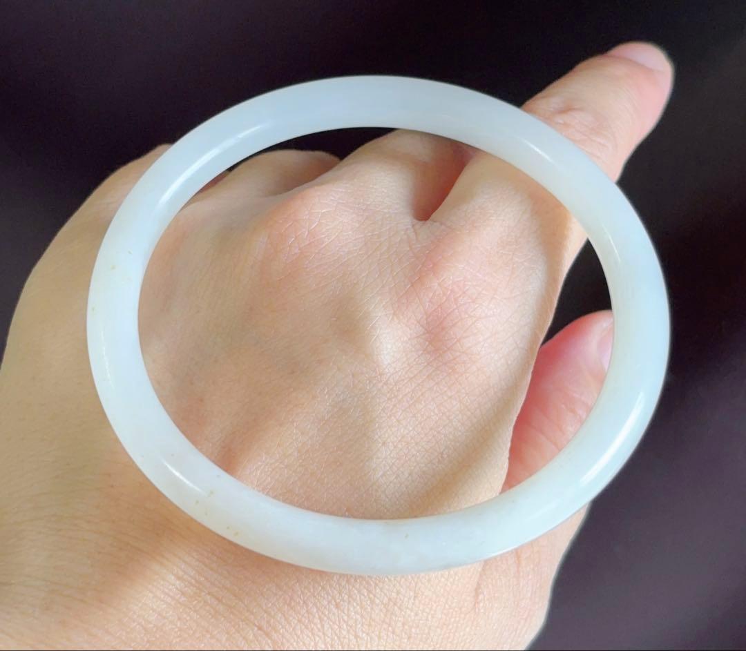 天然石 和田玉灰白玉 バングル（番号A4808）