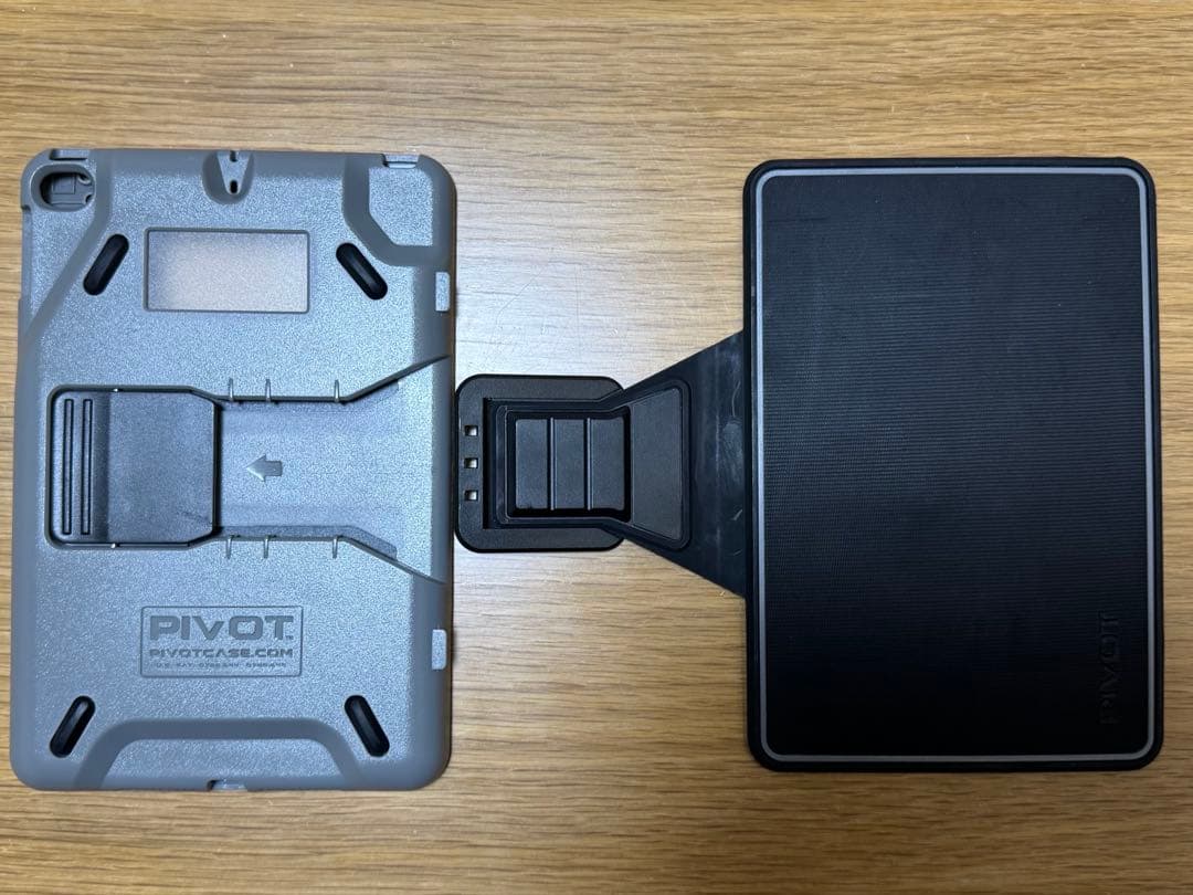 PIVOT IPAD MINI ケース