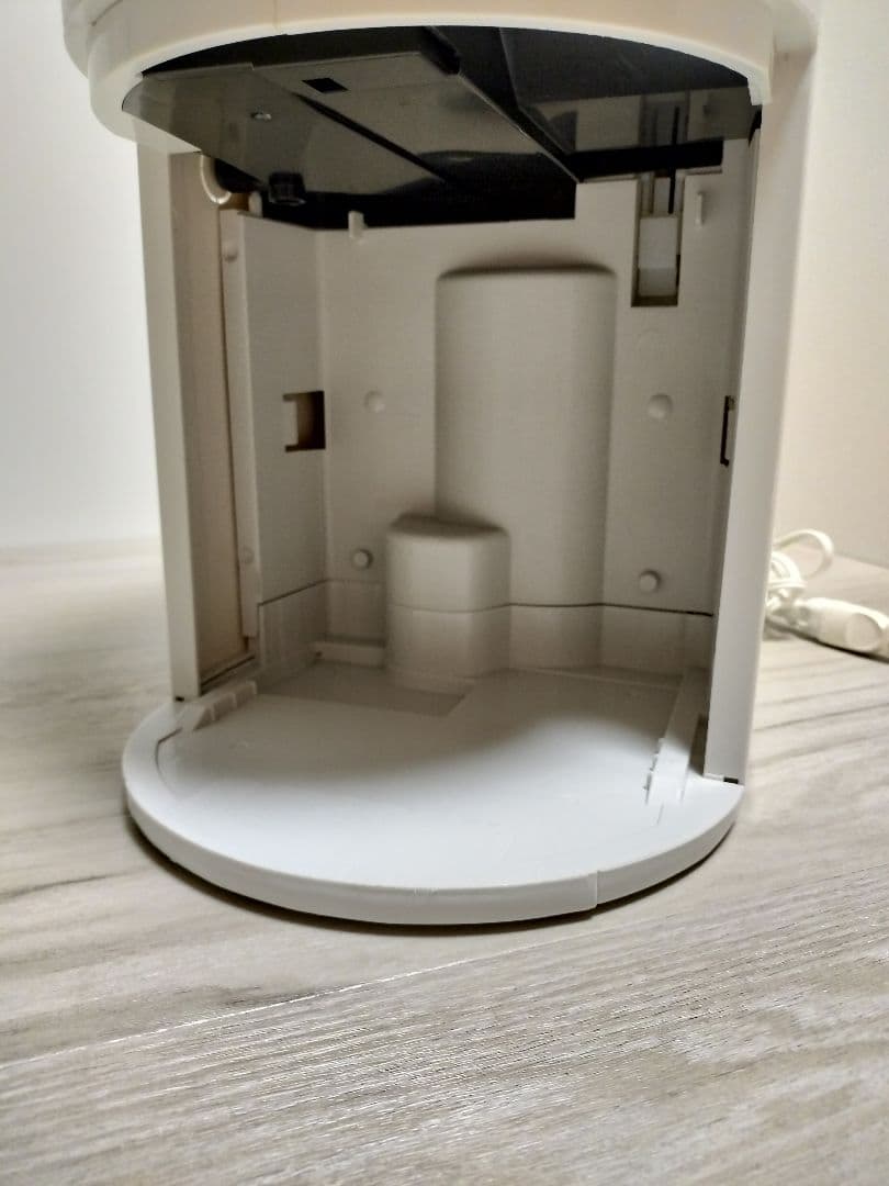 日本製 コロナ 衣類乾燥除湿機 CD-P63A2 2023年製