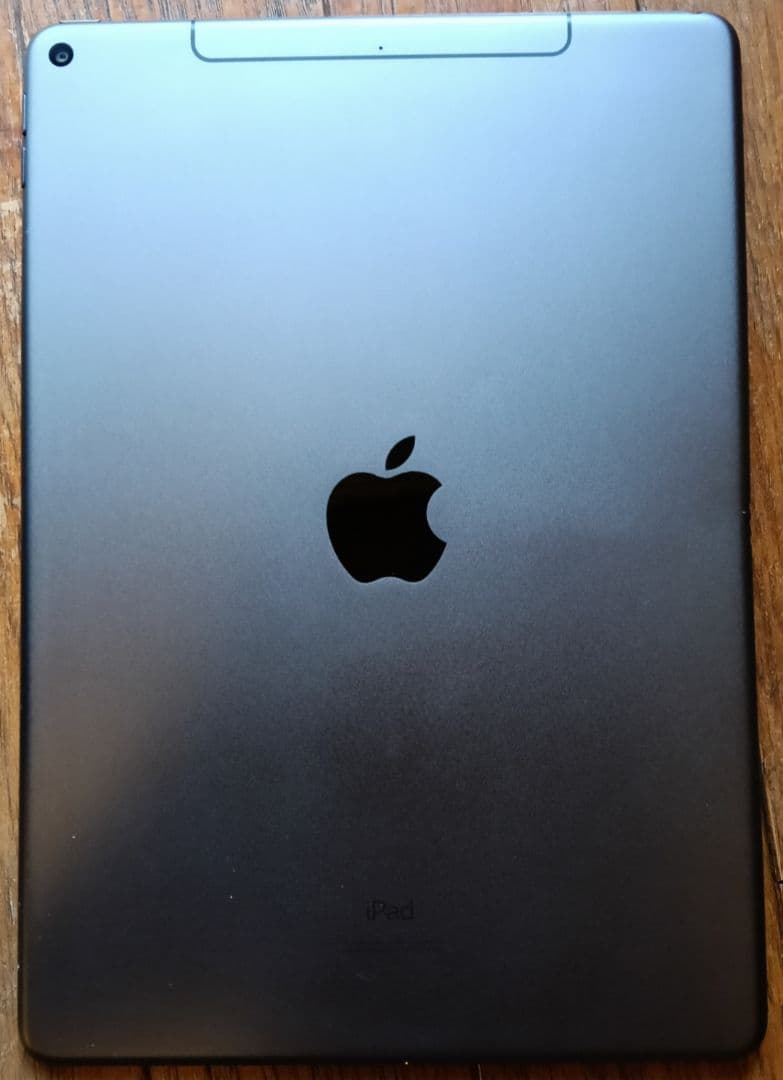 Apple iPad 64G 第3世代　スペースグレー 本体　+おまけカバー