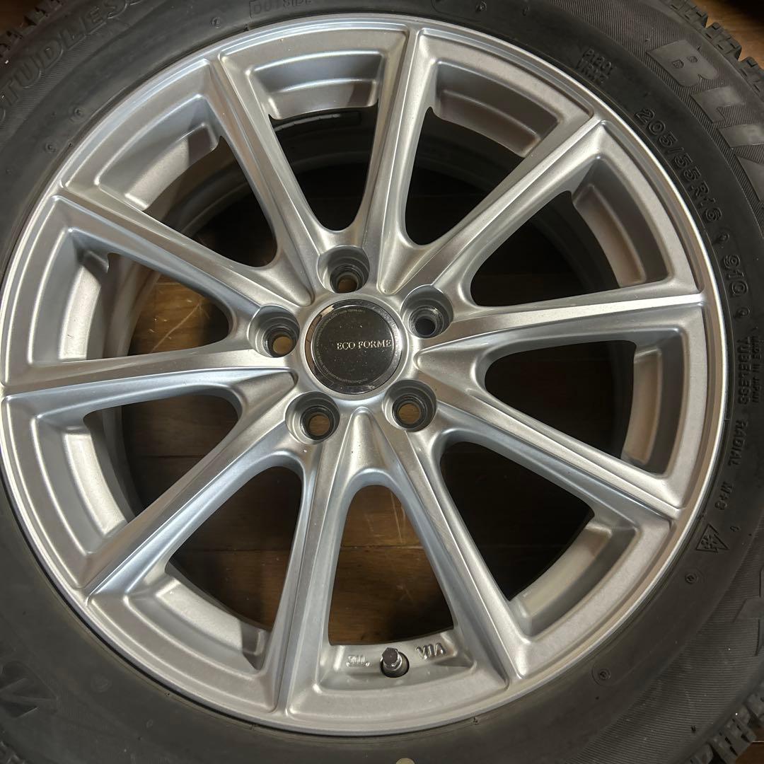 スタッドレス社外ホイール プリウス16インチ205/55R16 6J+45