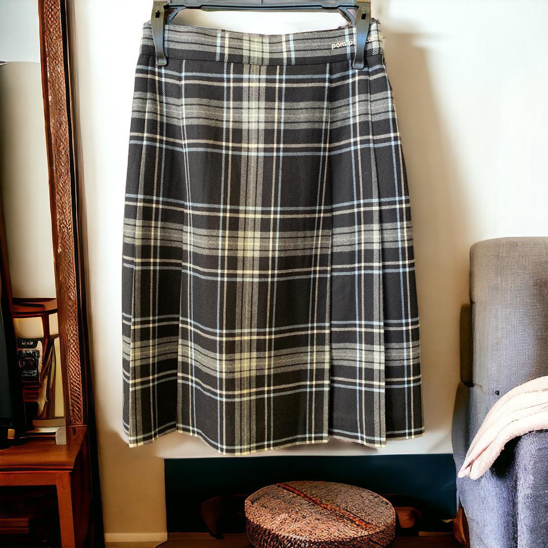 150cm。卒業式、ポンポネット　フォーマルスーツセット、シャツ、ネクタイ付き