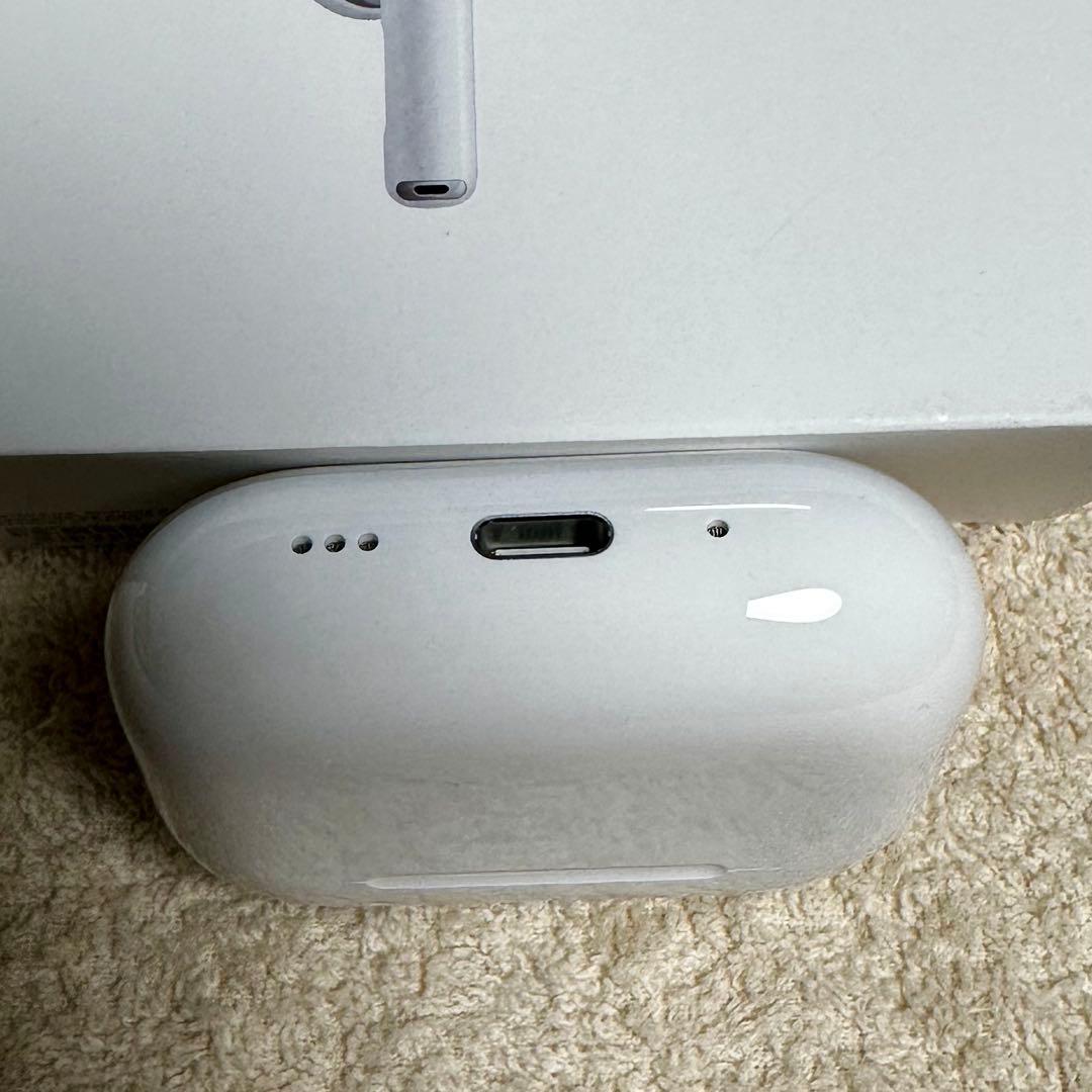 AirPods Pro 3 本体 ロック機能付ケースつき