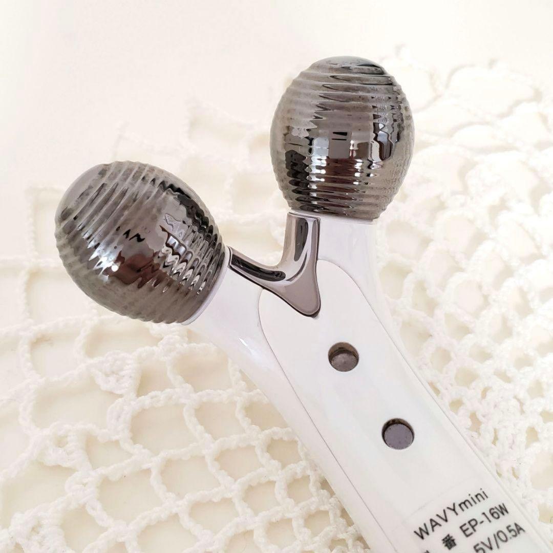 美品 ヤーマン 美顔ローラー ウェイビーミニ EP-16W EMS