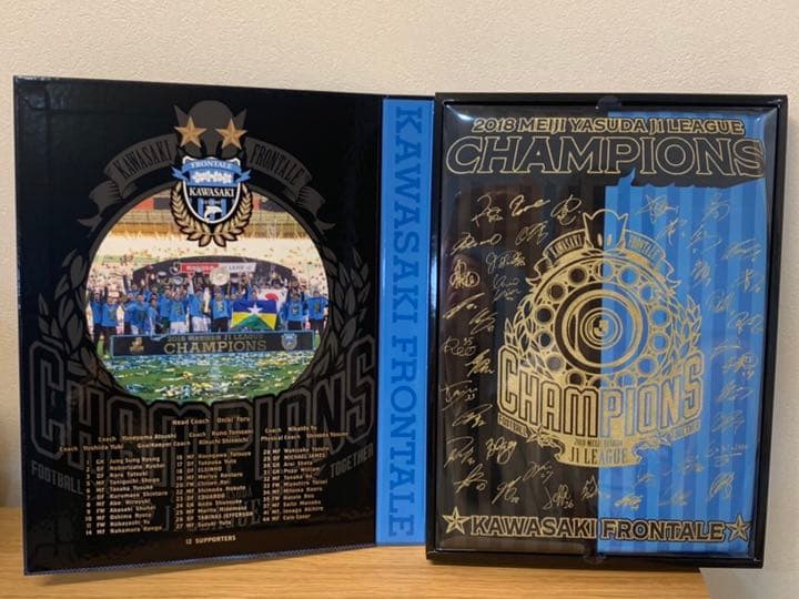 川崎フロンターレ　2018年　優勝記念　ユニフォーム　化粧箱入り