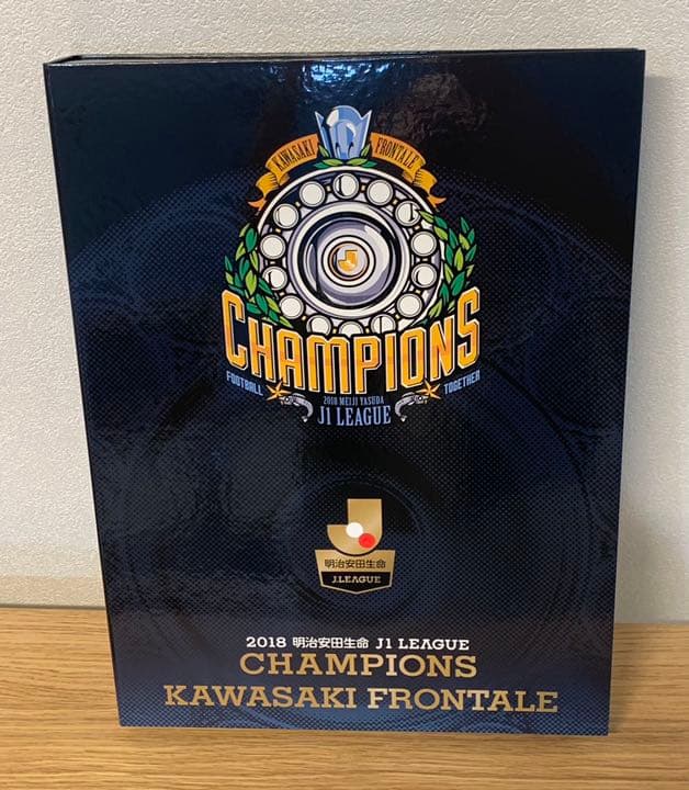 川崎フロンターレ　2018年　優勝記念　ユニフォーム　化粧箱入り