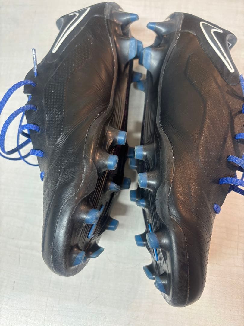 ナイキ サッカースパイク ティエンポ レジェンド 9 エリート FG 26cm