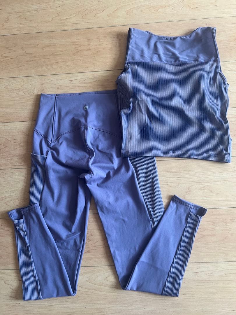 ラバ、スカーラ　ヨガウェア セット　Ｍ