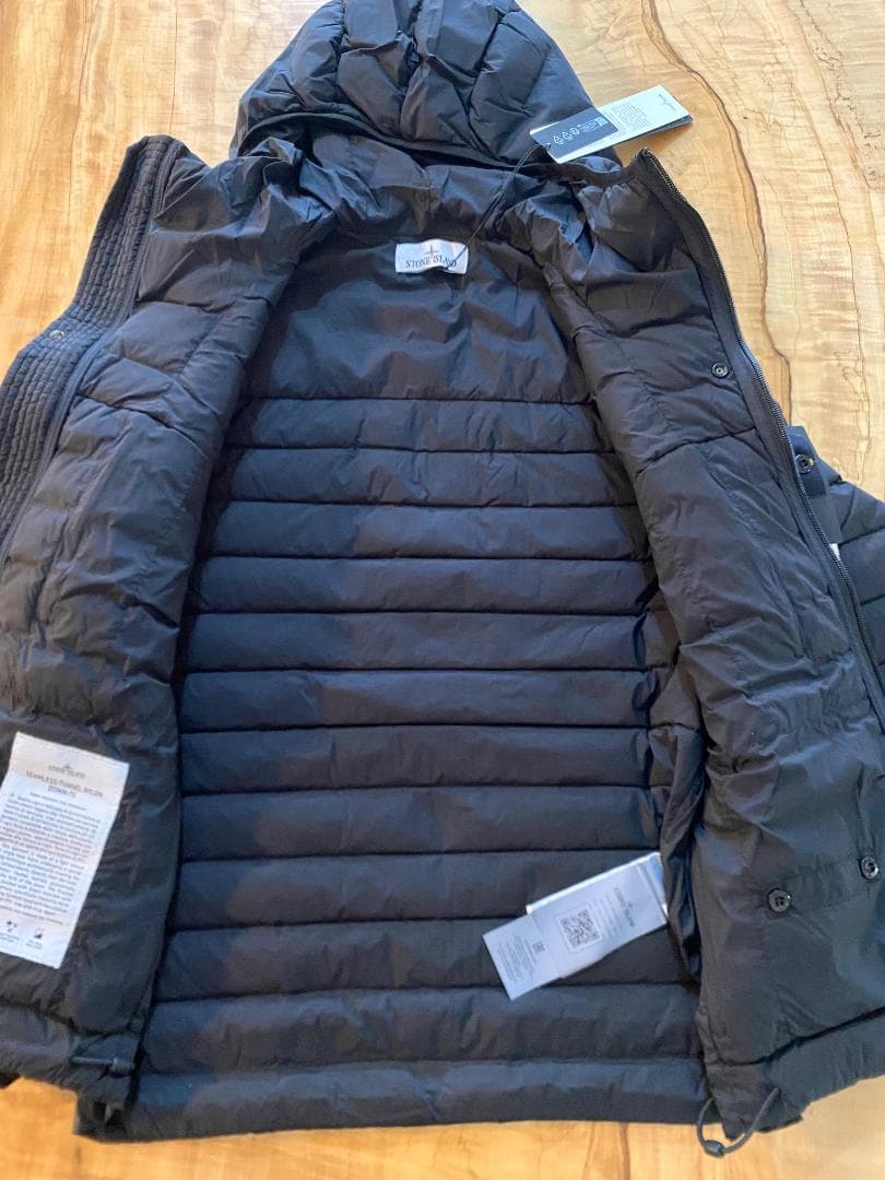 26SS【新品】STONE  ワッペンパッチ ダウンジャケット M