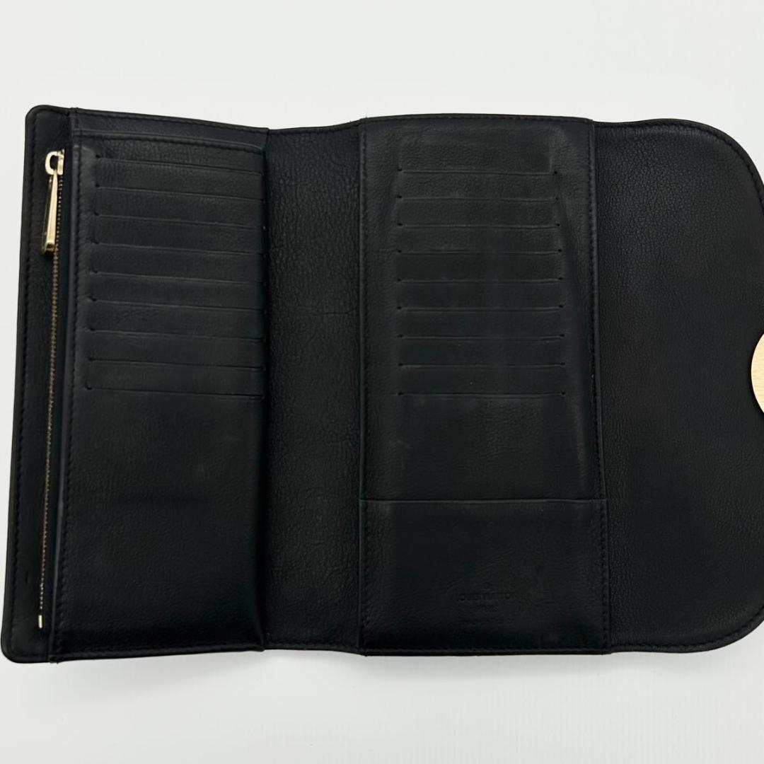 ルイヴィトン マヒナ 長財布 アメリア 黒 イニシャル無し