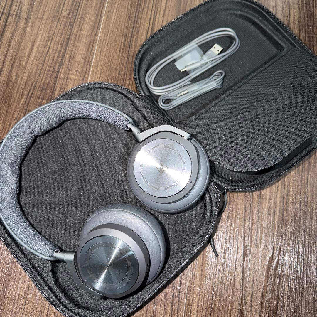 【未使用】BEOPLAY HX Bang & Olufsen Black
