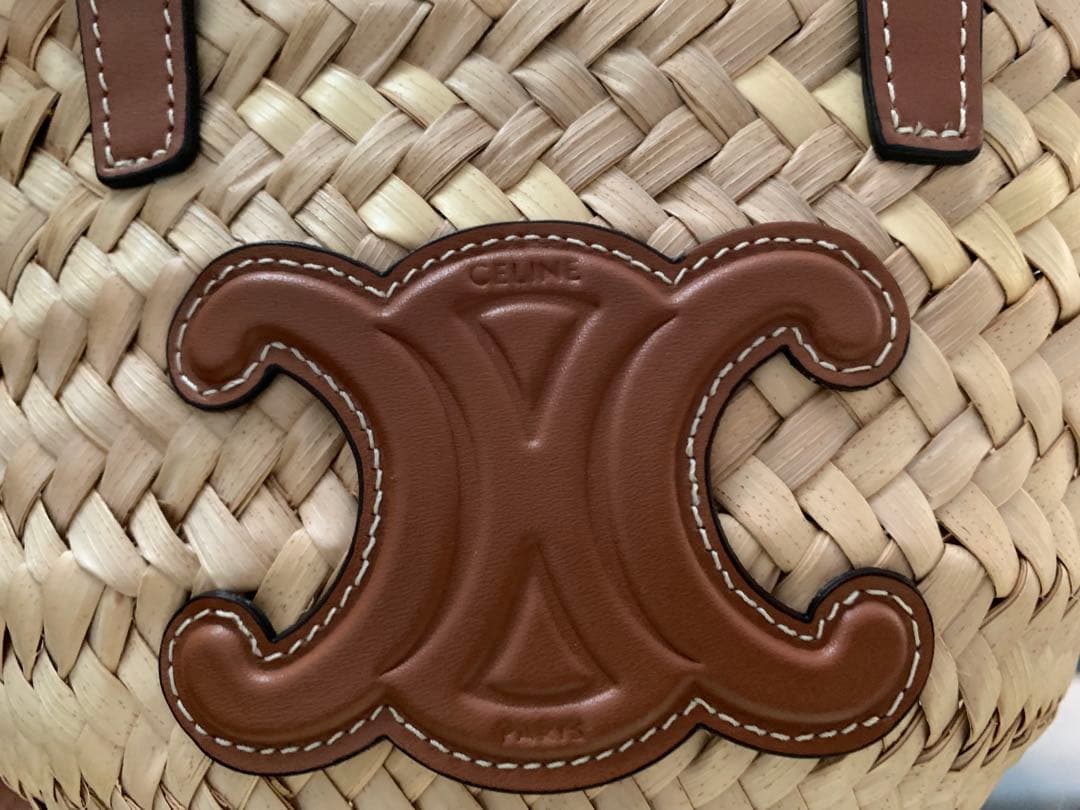 CELINE ミニ トリオンフ パニエ タン　バッグ　オンライン販売無し　レア