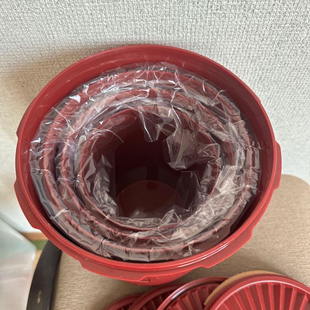 【新品未使用】タッパーウェア マキシデコレーター 4個セット