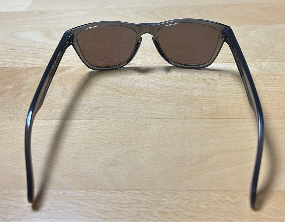 【美品】OAKLEYオークリーサングラス9245FROGSKINSフロッグスキン