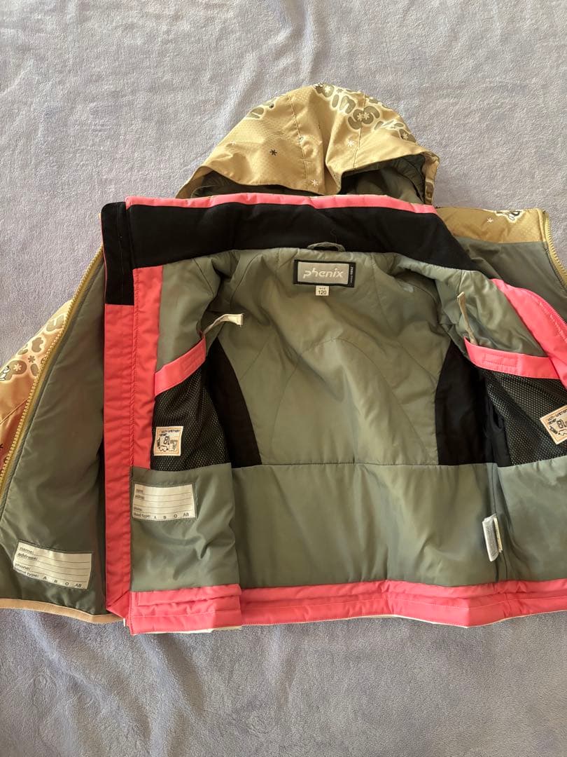 ⭐︎美品⭐︎Phenix ✖️Pingu コラボ　3 way スキーウェア 120