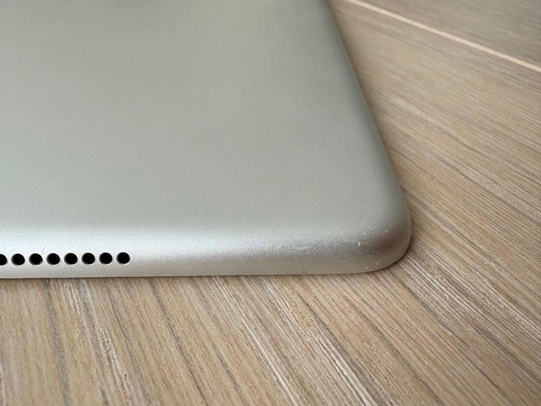 ipad air 第3世代　シルバー