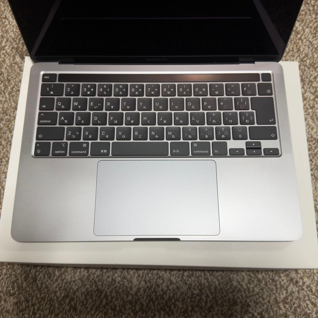 13インチ　MacBook pro 2020モデル　スペースグレイ