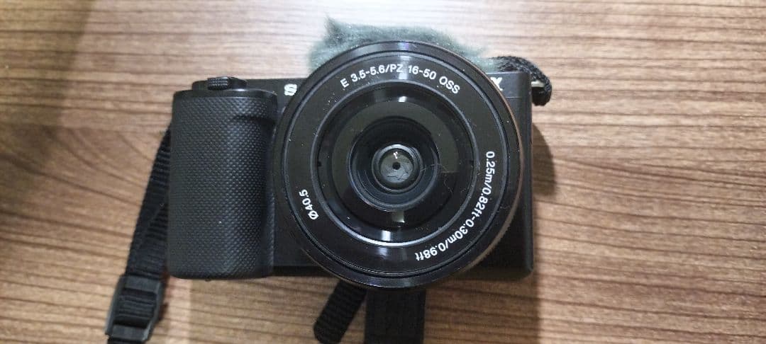 超美品 Sony α コンパクトデジタルカメラ ZV-E10