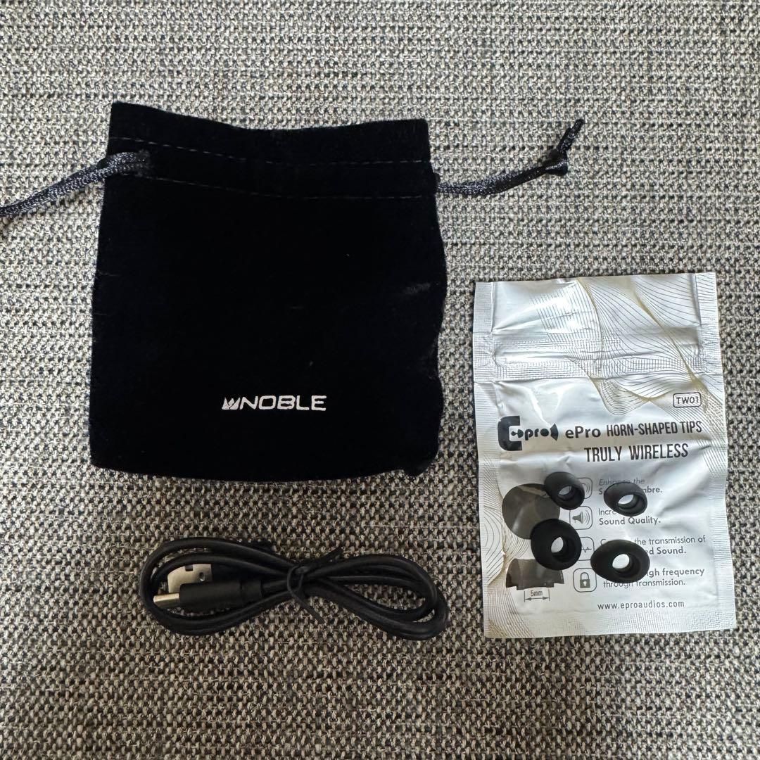 美品　Noble FALCON PRO ワイヤレスイヤホン