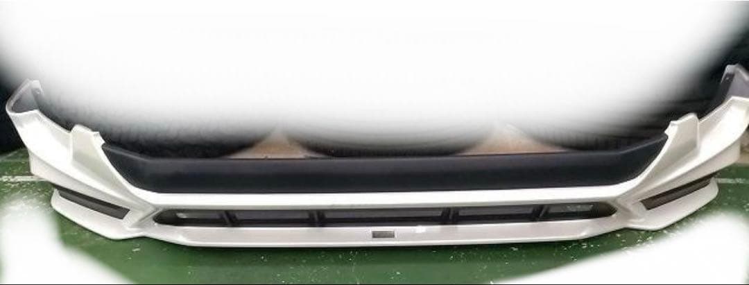 リア　フロント　TRD プラド150後期　セット　070 ホワイトパール　エアロ