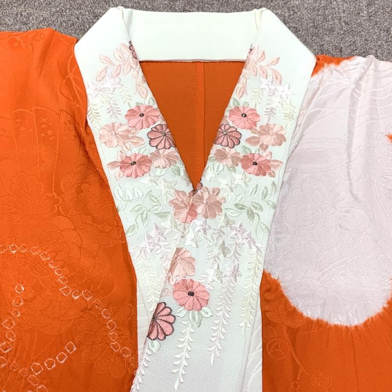 501u26〇振袖用長襦袢 絞り染 /裄68.8袖丈113/ 刺繍半衿付〇美品