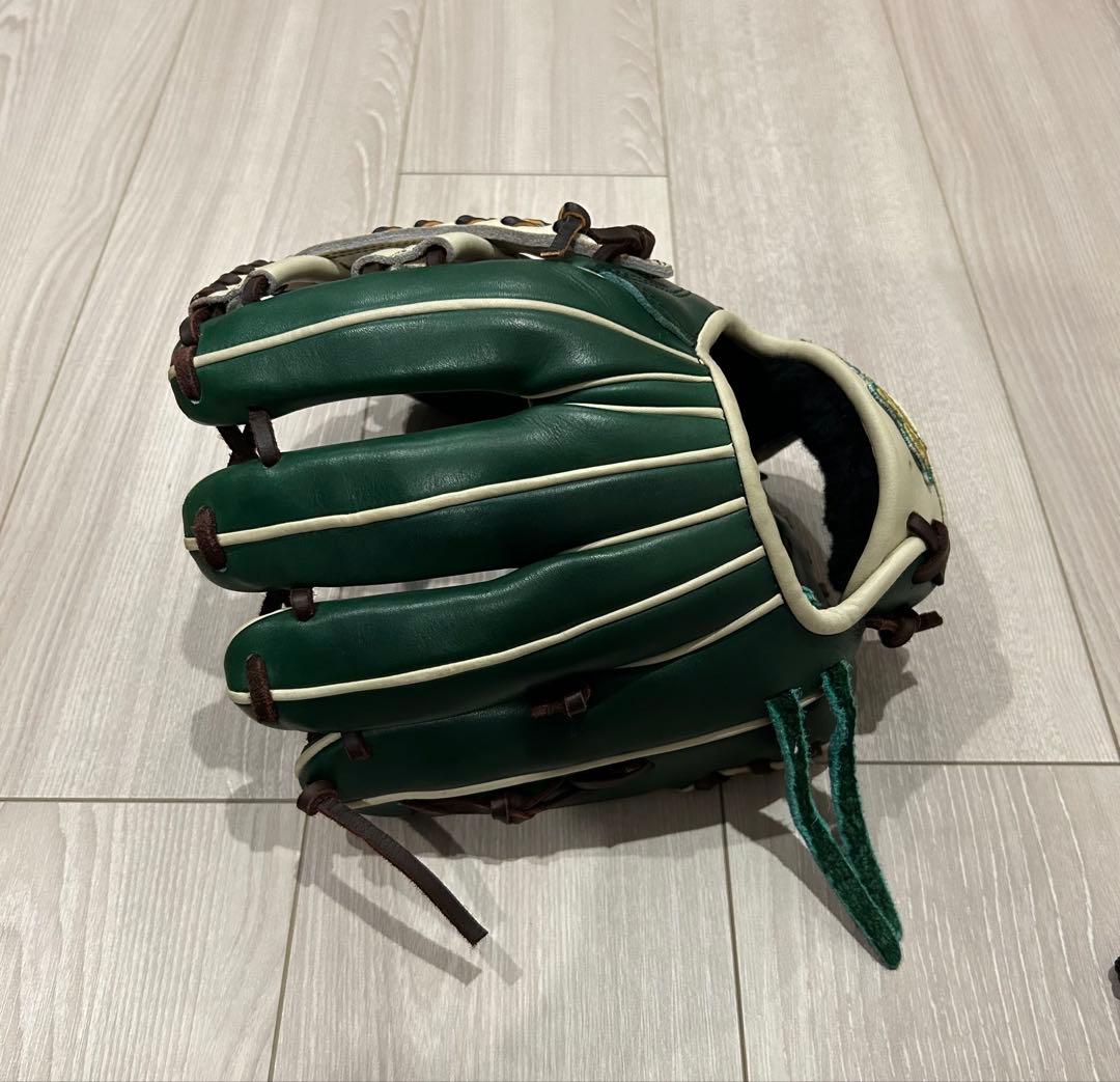 glowing 硬式用グローブ