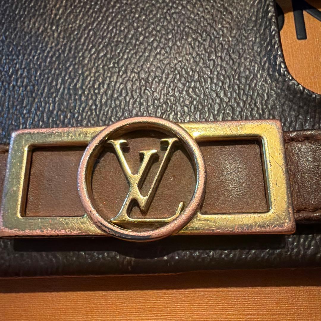 Louis Vuitton iPhone 13 Pro ケース