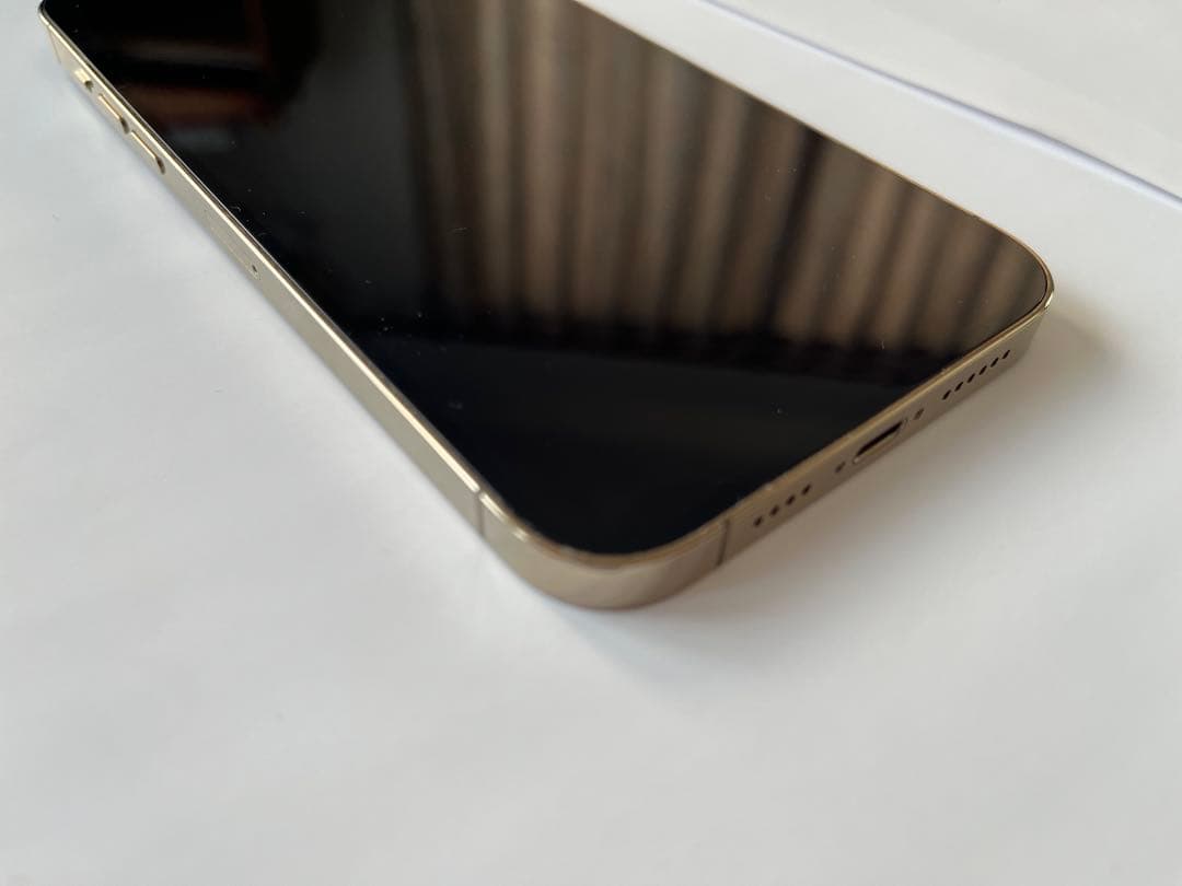 Apple iPhone 12Pro Max 本体のみ