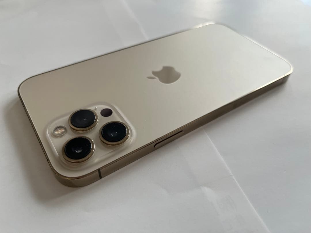 Apple iPhone 12Pro Max 本体のみ