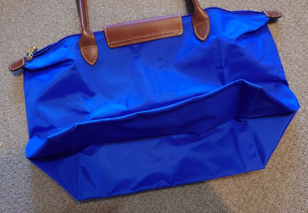 新品未使用☆ロンシャン☆ル・プリアージュ☆Lサイズ☆手持ちロングタイプ☆ブルー