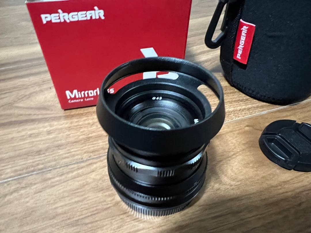 PERGEAR 35mm F1.4 単焦点レンズ（Lマウント・フルサイズ対応）