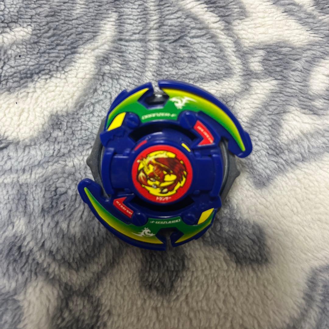 爆転シュートベイブレード ドランザーF、ブラックドランザー