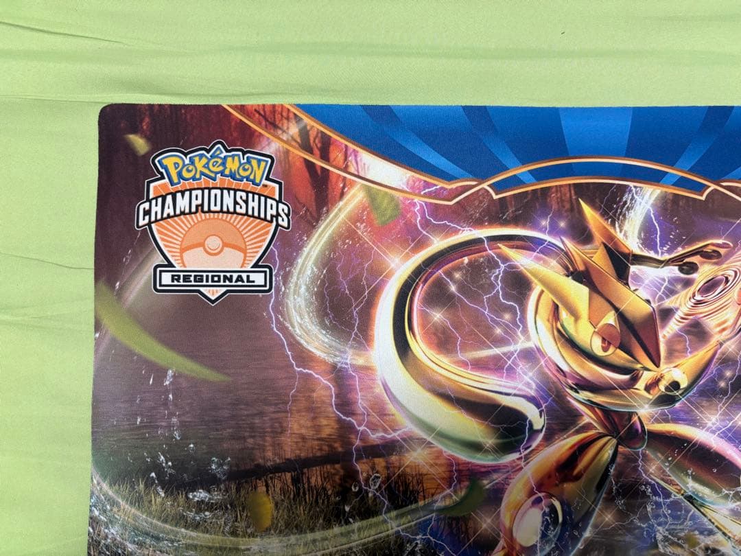 ポケモンカード　海外　プレイマット　ゲッコウガ