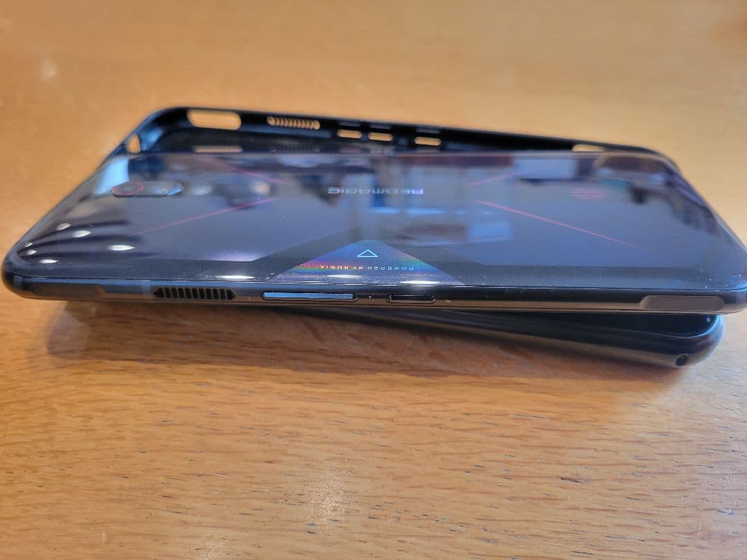 RedMagic 5G ゲーミングスマートフォン