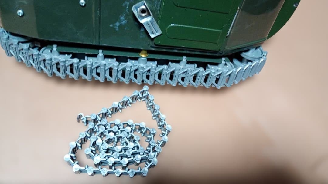 ブリキのおもちゃ MD-5 軍事風キャタピラ模型 難アリ